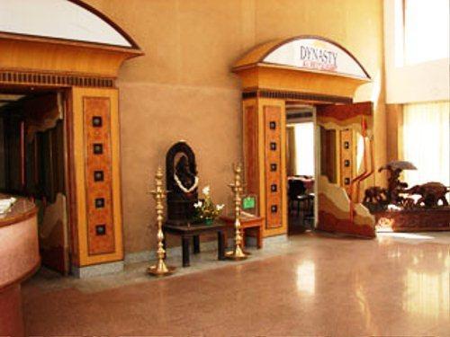 Hotel Palace Plaza Mysore Extérieur photo