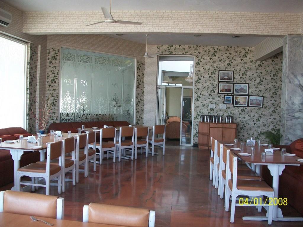 Hotel Palace Plaza Mysore Extérieur photo