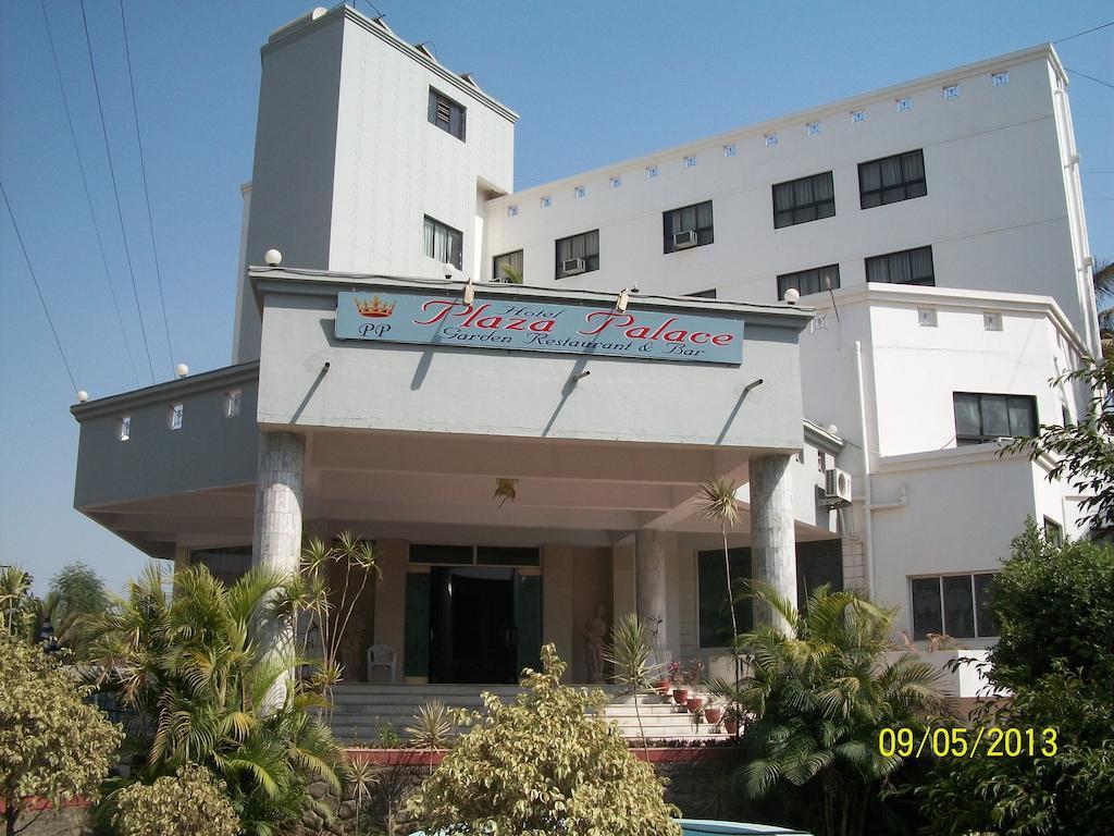 Hotel Palace Plaza Mysore Extérieur photo